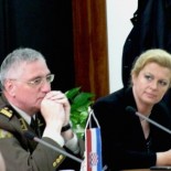 Kolinda Grabar Kitarović na HVU kao NATO dužnosnica