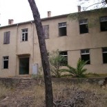 Bivša vojarna "Maršal Tito" na Lastovu