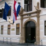 Vlada RH o Godišnjem izvješću za 2013.