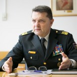 Intervju: gen. Alan Geder - "Slovenska vojska nema ni za streljivo"