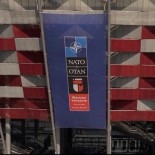 Nevidljivi NATO summit?