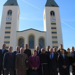 Krstičević u BiH, Šundov u Sloveniji