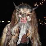 Pitanje čitatelja: Nikola i Krampus u MORH-u?