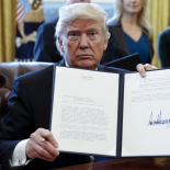 Donald Trump presložio Vijeće za nacionalnu sigurnost (NSC)