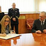 MUP: rastu plaće, raste opremanje